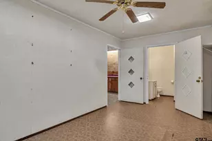 501 Samuel St, Marshall, TX 75670 - Photo 36