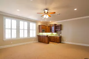 6805 Castle Pines Ct, Tyler, TX 75703 - Photo 16