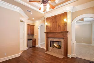 6805 Castle Pines Ct, Tyler, TX 75703 - Photo 30