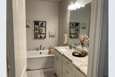 11978 Gillian Court, Tyler, TX 75703 - Photo 16