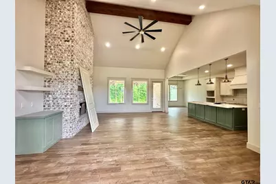 159 Mila Ln, Gladewater, TX 75647 - Photo 4