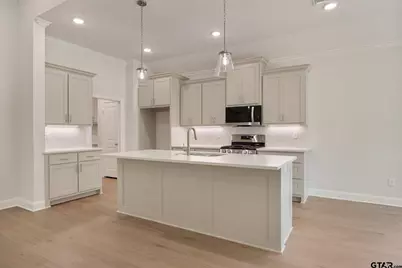 315 August Dr, Bullard, TX 75757 - Photo 10