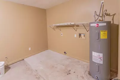 308 Crosby, Lindale, TX 75771 - Photo 22