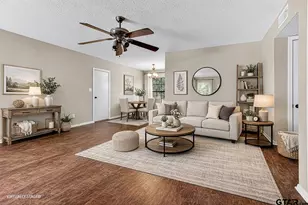 308 Crosby, Lindale, TX 75771 - Photo 8