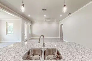213 S Loveless, Bullard, TX 75757 - Photo 8