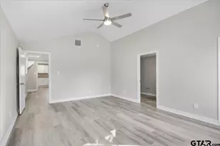 1010 N Grand, Tyler, TX 75702 - Photo 16