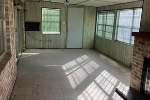 2806 N Glass Avenue, Tyler, TX 75702 - Photo 12