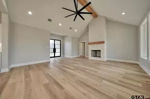 606 Prince Ln, Tyler, TX 75704 - Photo 4