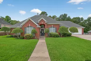 215 Macarthur, Tyler, TX 75704 - Photo 2