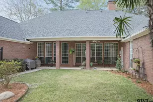 3670 Canyon Creek Cir, Tyler, TX 75707 - Photo 4