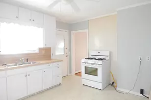 920 W 6th St, Tyler, TX 75701 - Photo 12