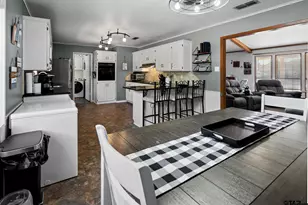 189 Phil Dr, Hawkins, TX 75765 - Photo 10