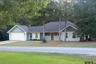 201 Memory Ln, Kilgore, TX 75662 - Photo 1