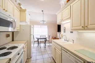 5911 Northstar Blvd, Tyler, TX 75703 - Photo 6