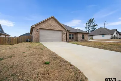 114 Rose Row, Winona, TX 75792 - Photo 2