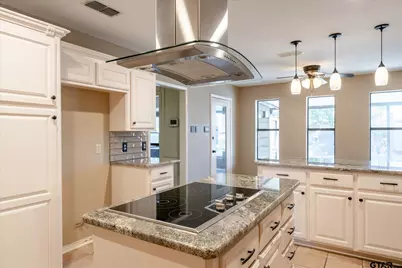 5801 Sheffield Dr, Tyler, TX 75703 - Photo 10