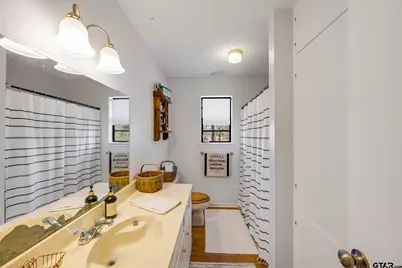 5730 E Fm 323, Palestine, TX 75801 - Photo 22