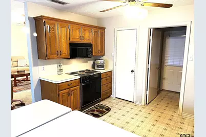 3222 Omega Dr, Tyler, TX 75701 - Photo 12