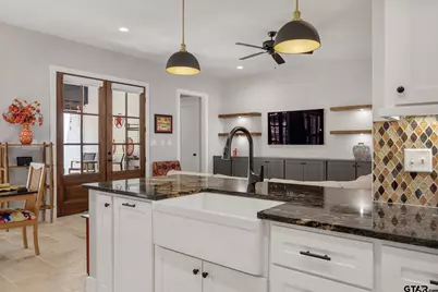 9276 Villas Ct, Tyler, TX 75703 - Photo 14