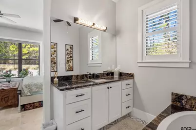 9276 Villas Ct, Tyler, TX 75703 - Photo 18