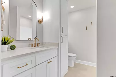 113 W Magnolia, Troup, TX 75789 - Photo 22