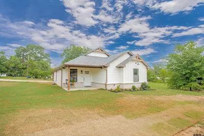 113 W Magnolia, Troup, TX 75789 - Photo 1