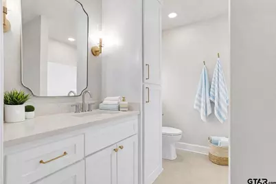 113 W Magnolia, Troup, TX 75789 - Photo 8