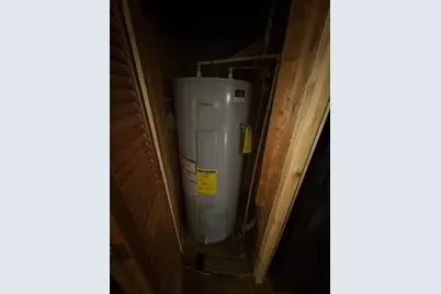 20369 Parkside Dr, Chandler, TX 75758 - Photo 10