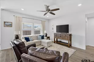 1203 Hidden Vly Dr, Chandler, TX 75758 - Photo 6