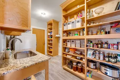 3397 Vz County Road 4412, Ben Wheeler, TX 75754 - Photo 14