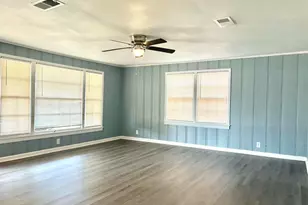 137 Ash St, Pittsburg, TX 75686 - Photo 12