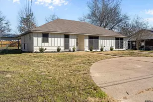 400 Baker St, Lindale, TX 75771 - Photo 1