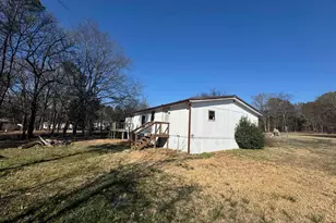 1391 San Saba, Mt Vernon, TX 75457 - Photo 2