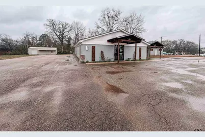 122 Fulton St, Pittsburg, TX 75686 - Photo 34