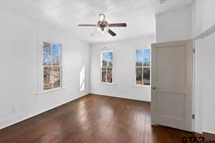 111 W Dallas St, Palestine, TX 75801 - Photo 32