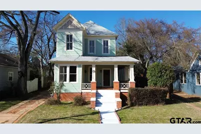 111 W Dallas St, Palestine, TX 75801 - Photo 1