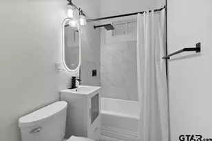 111 W Dallas St, Palestine, TX 75801 - Photo 18