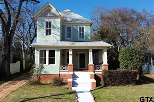 111 W Dallas St, Palestine, TX 75801 - Photo 2