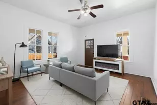 111 W Dallas St, Palestine, TX 75801 - Photo 6