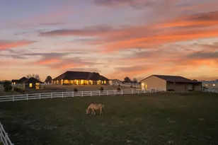 23151 Champion Dr, Lindale, TX 75771 - Photo 48