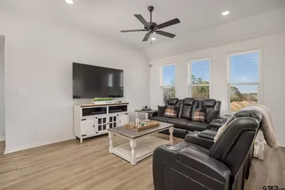 8435 Lakeway Dr., Tyler, TX 75703 - Photo 14