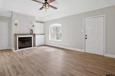 17042 Mary Martin Dr, Flint, TX 75762 - Photo 6