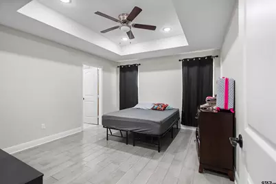 1126 E Oakwood St, Tyler, TX 75702 - Photo 10