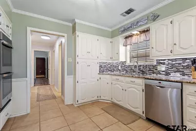 6005 Raleigh Dr., Tyler, TX 75703 - Photo 12