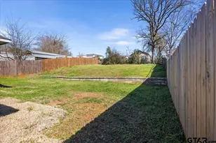 1607 N Ross, Tyler, TX 75702 - Photo 32