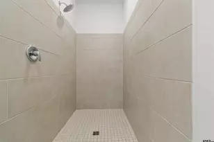 10100 Oakland Hills Dr, Cleveland, TX 77327 - Photo 18