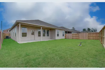 10100 Oakland Hills Dr, Cleveland, TX 77327 - Photo 4