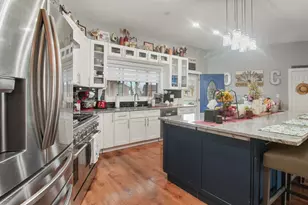 21850 S Shore Dr, Chandler, TX 75758 - Photo 8