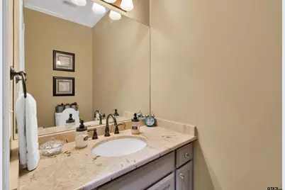 3800 Holly Ridge Drive, Longview, TX 75605 - Photo 14