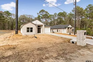 335 Perdanales Dr, Bullard, TX 75757 - Photo 4